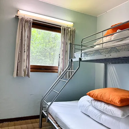 Κάμπινγκ Thak *