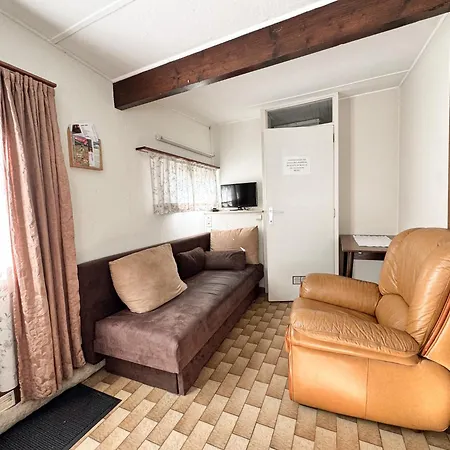 Thak Parque de Campismo *